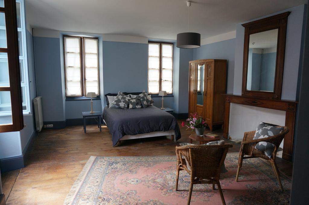 Montaut  Maison Arriu Bed & Breakfast 部屋 写真